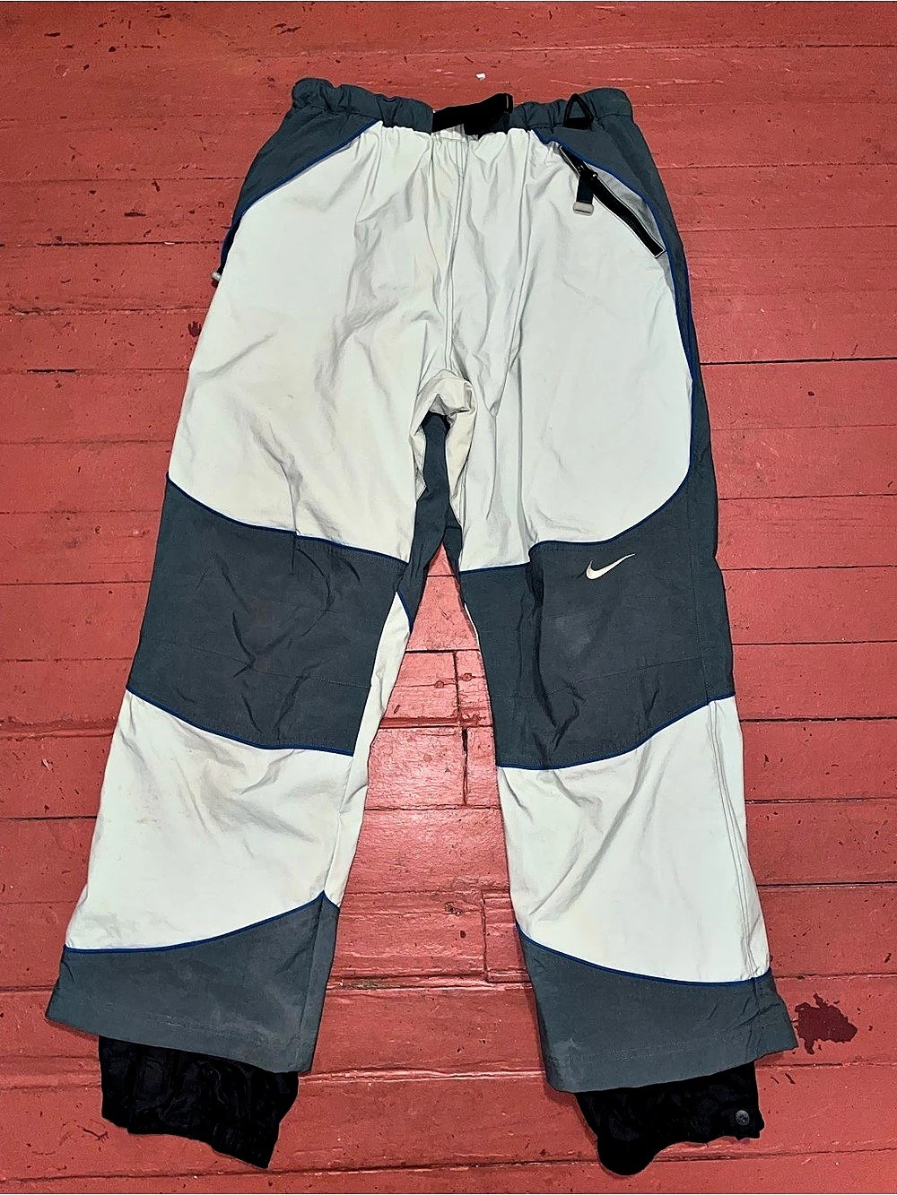 Nike All Conditions Gear Color Block Athletic Pants in Gray & White